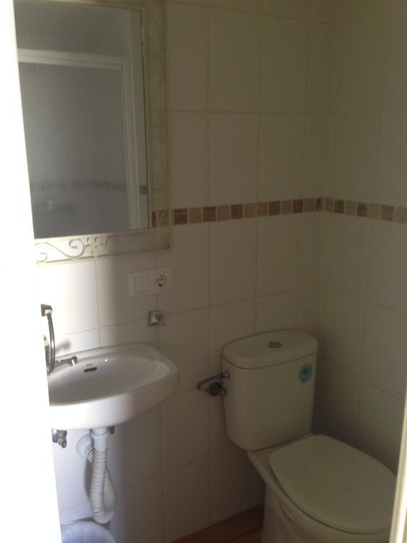 Albergue Juvenil New Age Hostelパルマ・デ・マリョルカ 部屋 写真